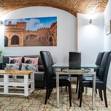 Art & Suite Apartment Cáceres Exterior photo